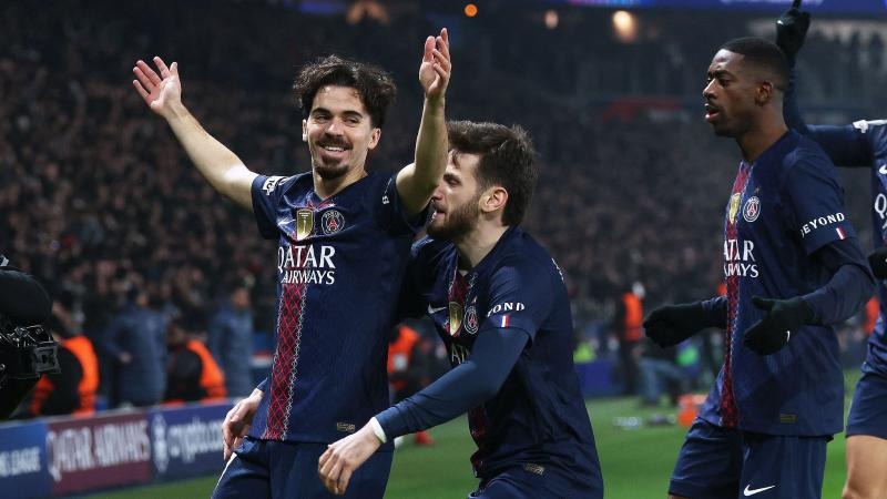 大谷翔平在 2023 年 WBC 决赛第九局三振麦克·特劳特，这一剧本被誉为“棒球之神亲手谱写”